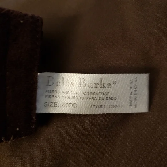 3- Underwire 40DD Bras Delta Burke Animal Brown, Lilyette Gray, Olga White (new) - Picture 7 of 15